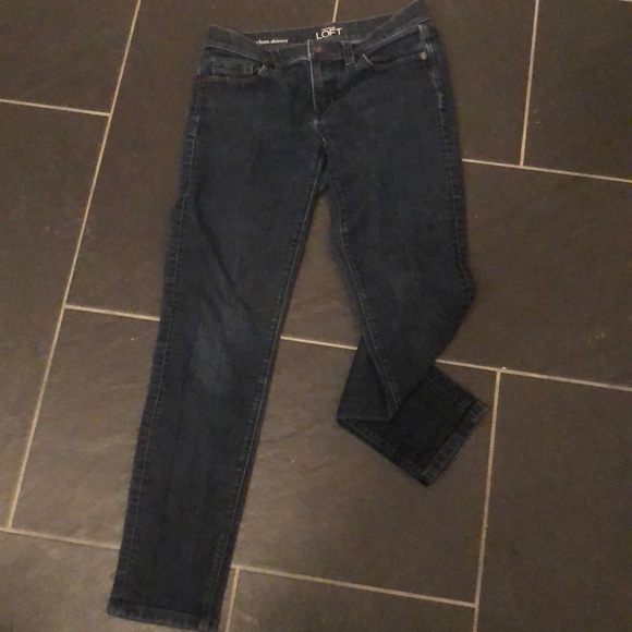 NWOT Dark Wash Loft Modern Skinny Jeans - Picture 1 of 4